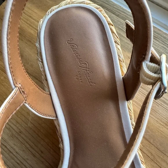 Universal Thread Espadrille Wedge Sandals 8.5 Neutral Ankle Strap Summer Shoes - Picture 4 of 7